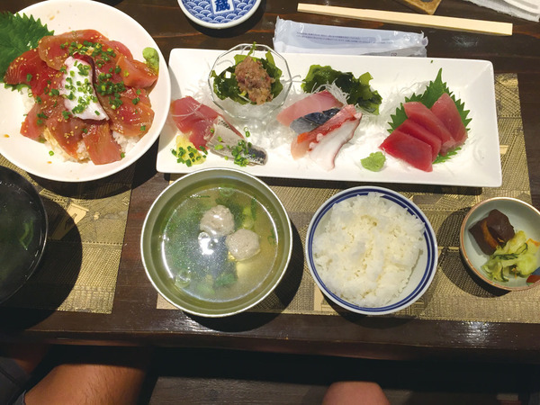 サーフィン後のランチは銚子港にて海鮮ランチ!美味すぎる!