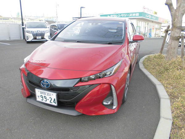プリウスPHV