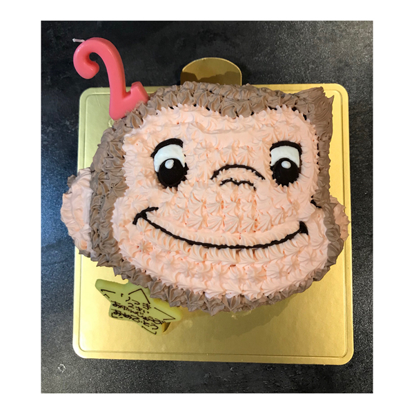 2歳の誕生日 サプライズケーキ