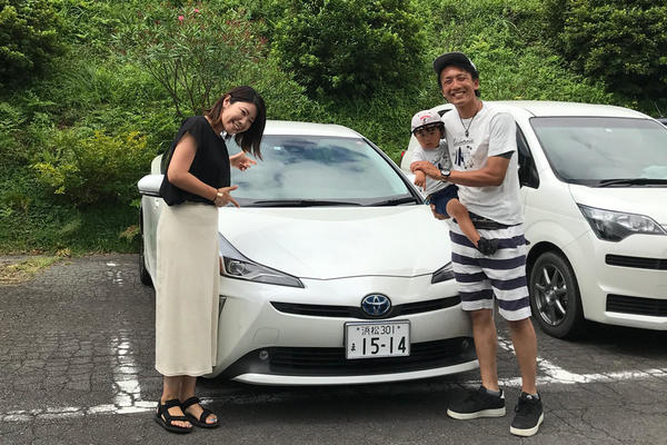 乗ってみたかったプリウスと一緒に!
