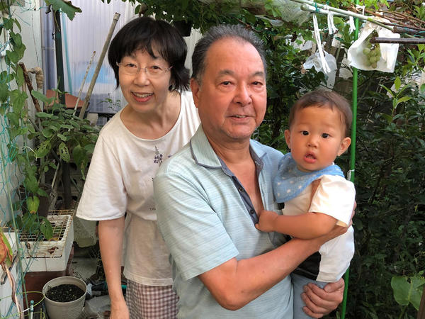夫の両親と
