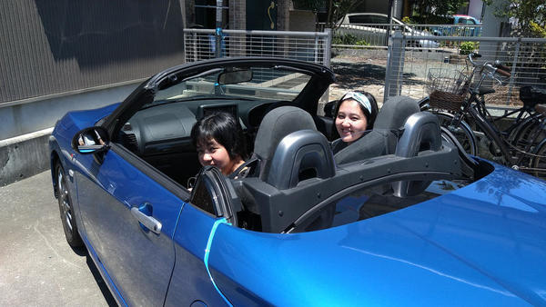 孫2人か乗車し興奮しています