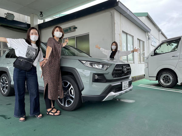 出発直前！カッコいい車にテンションが上がりました！