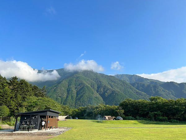 そらいろキャンプ場から見える山々