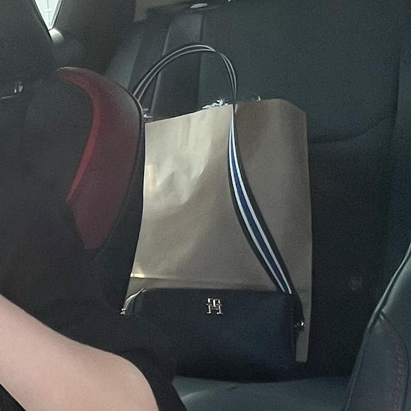 荷物は最低限のものだけ持っていくタイプです。