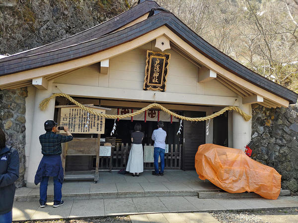 歩いても、歩いても...あ〜やっと着いたよ！