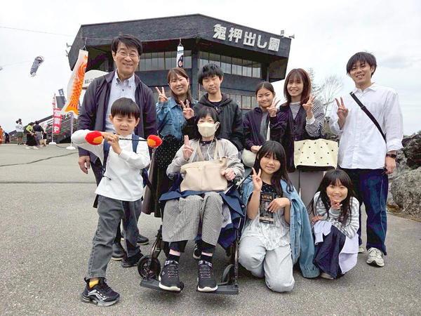 鬼押出し園に到着、これから園内一周に出掛けます